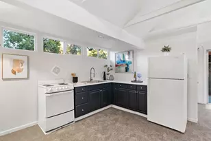 1019 Los Trancos Rd, Portola Valley, CA 94028 - Photo 37