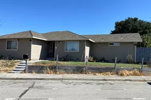 101 Westside Blvd, Hollister, CA 95023 - Photo 19