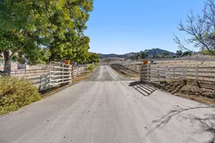 350 San Benancio Rd, Salinas, CA 93908 - Photo 53