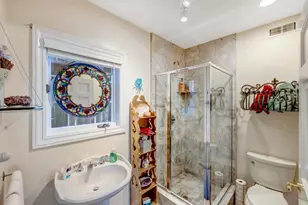 127 16th St, Pacific Grove, CA 93950 - Photo 9