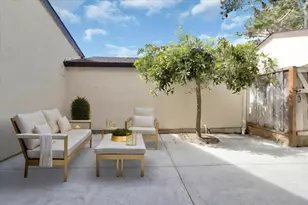 605 Acorn Ct, Pacific Grove, CA 93950 - Photo 27