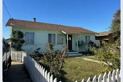 281 Pine St, Soledad, CA 93960 - Photo 1