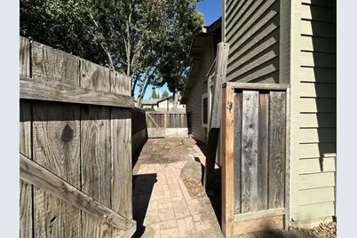 92 Frontier Trail Dr, San Jose, CA 95136 - Photo 19