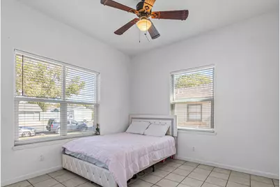 402 S 3rd St, King City, CA 93930 - Photo 3