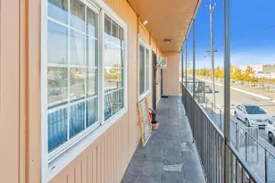 748 Clara St, Oakland, CA 94603 - Photo 9