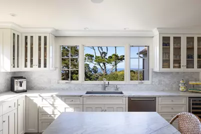 24429 Portola Ave, Carmel, CA 93923 - Photo 13