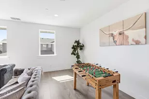 17214 Bowling Ct, Lathrop, CA 95330 - Photo 33