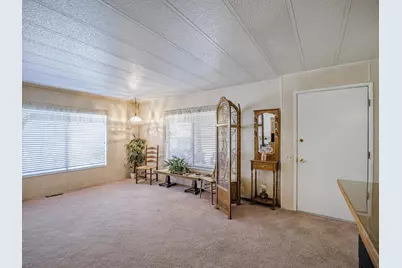 300 Plum St 23, Capitola, CA 95010 - Photo 5