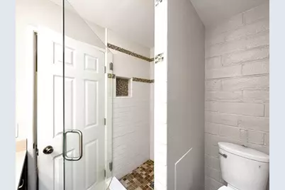 451 Dela Vina Ave 405, Monterey, CA 93940 - Photo 9