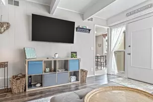451 Dela Vina Ave 405, Monterey, CA 93940 - Photo 5