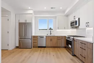 1433 Floribunda Ave 7, Burlingame, CA 94010 - Photo 1