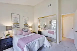 19423 Vineyard Ln, Saratoga, CA 95070 - Photo 31