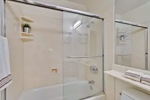 19423 Vineyard Ln, Saratoga, CA 95070 - Photo 23