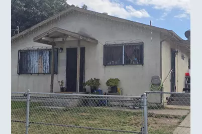 706 Elkington Ave, Salinas, CA 93905 - Photo 1