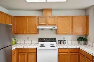 1612 Parkview Green Cir, San Jose, CA 95131 - Photo 41