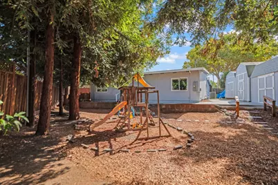 1496 McPherson St, Santa Clara, CA 95051 - Photo 23
