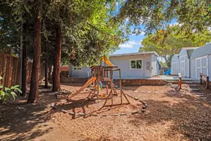 1496 McPherson St, Santa Clara, CA 95051 - Photo 23