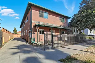 688 N 11th St, San Jose, CA 95112 - Photo 1