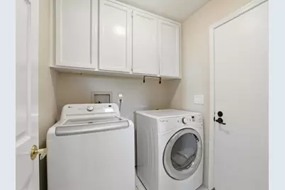 3120 Lake Trasimeno Dr, San Jose, CA 95135 - Photo 21