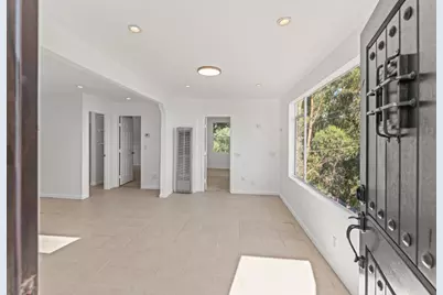 25 Gladys Ave, Brisbane, CA 94005 - Photo 3