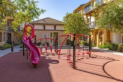 107 Lemmon Ter, Sunnyvale, CA 94086 - Photo 7