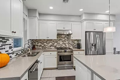 107 Lemmon Ter, Sunnyvale, CA 94086 - Photo 13