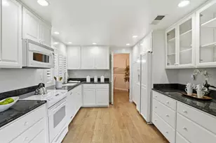 8021 Pinot Noir Ct, San Jose, CA 95135 - Photo 9