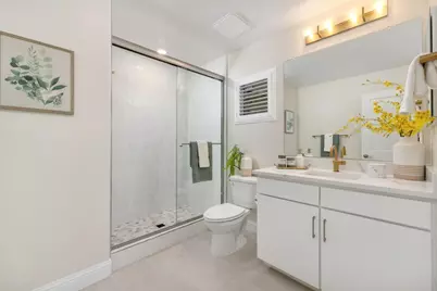 2500 Sage St, San Mateo, CA 94403 - Photo 11