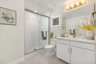 2500 Sage St, San Mateo, CA 94403 - Photo 11