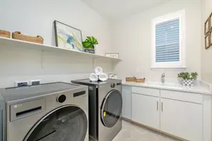 2500 Sage St, San Mateo, CA 94403 - Photo 35