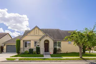 443 Vivienne Dr, Watsonville, CA 95076 - Photo 1