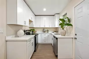 360 Laidley St, San Francisco, CA 94131 - Photo 9