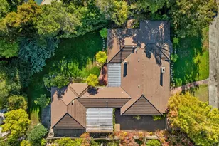 1735 Crockett Ln, Hillsborough, CA 94010 - Photo 13