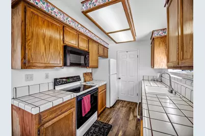 1056 Padre Dr 8, Salinas, CA 93901 - Photo 21