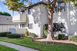 1056 Padre Dr 8, Salinas, CA 93901 - Photo 9