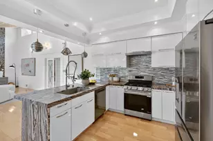 30 Bluebell Ln, Hillsborough, CA 94010 - Photo 7