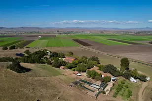 547 Mission Vineyard Rd, San Juan Bautista, CA 95045 - Photo 1