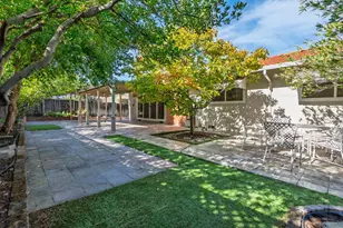 1014 W Homestead Rd, Sunnyvale, CA 94087 - Photo 11