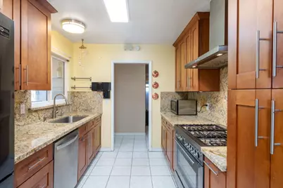 1014 W Homestead Rd, Sunnyvale, CA 94087 - Photo 5