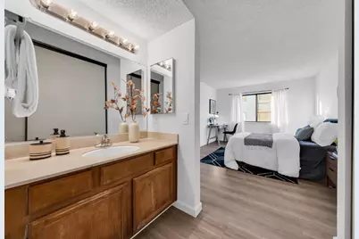 364 Kenbrook Cir, San Jose, CA 95111 - Photo 33