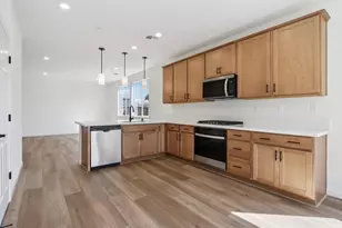 1871 Amaryllis Dr, Hollister, CA 95023 - Photo 15