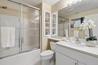 1982 W Bayshore Rd 121, East Palo Alto, CA 94303 - Photo 21