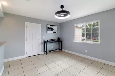 13183 Enid Dr, Waterford, CA 95386 - Photo 7