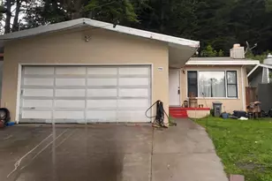 623 Miller Ave, Pacifica, CA 94044 - Photo 1