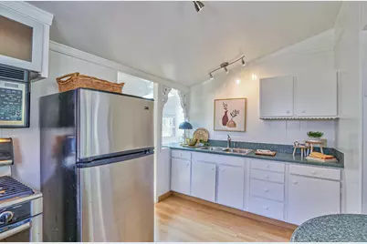 515 13th St, Pacific Grove, CA 93950 - Photo 13