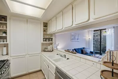 461 Dela Vina Ave 103, Monterey, CA 93940 - Photo 13