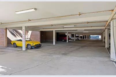 461 Dela Vina Ave 103, Monterey, CA 93940 - Photo 27