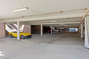 461 Dela Vina Ave 103, Monterey, CA 93940 - Photo 27