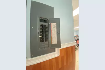 1616 International Blvd, Oakland, CA 94606 - Photo 9