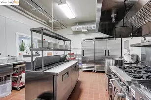 1616 International Blvd, Oakland, CA 94606 - Photo 7